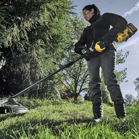 DeWalt DCMAS5713X1 Wielofunkcyjne narzędzie ogrodowe 54V FLEXVOLT 1x9.0Ah