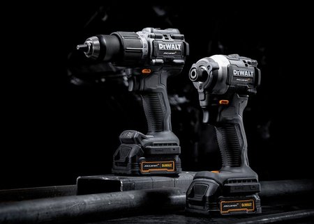 ZESTAW WKRĘTARKA DCD805+ZAKRĘTARKA DCF850 18V 2*1.7AH TSTAK