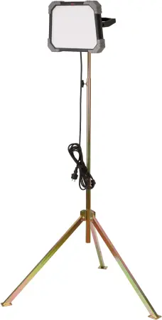 Brennenstuhl Naświetlacz LED DINORA 10050 10600lm z Gniazdem (1171580030)