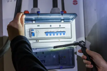 Brennenstuhl HL 400 A Latarka Warsztatowa LED Akumulatorowa 400lm USB (1173730002)