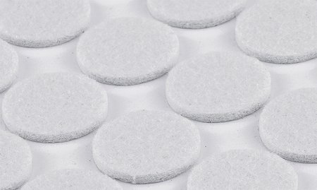 Podkładki filcowe okrągłe samoprzylepne, białe 20 mm, 20 szt.