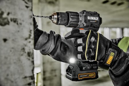 ZESTAW WKRĘTARKA DCD805+ZAKRĘTARKA DCF850 18V 2*1.7AH TSTAK