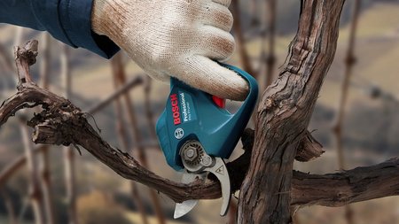 SEKATOR AKUMULATOROWY 12V 2*3.0AH