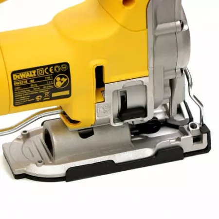 Wyrzynarka DeWalt DW331K 701W – 130 mm, głębokie cięcie, walizka