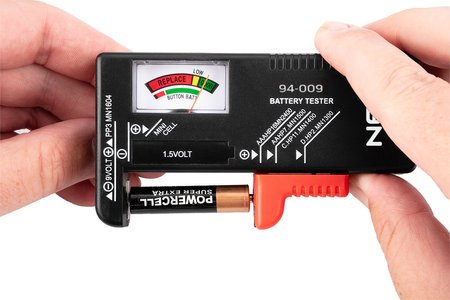 Tester baterii  i akumulatorków
