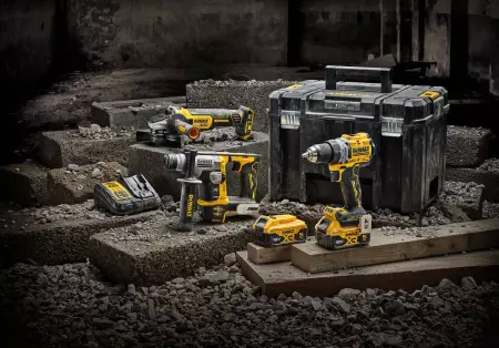 DeWalt DCK355P2T Zestaw Combo 3-Narzędziowy 18V XR 2x5.0Ah