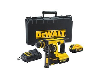 MŁOTOWIERTARKA 18V 2*4.0AH + KUFER