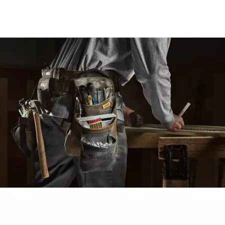 DeWalt DWST50113-1 Skórzany Pas Narzędziowy PRO