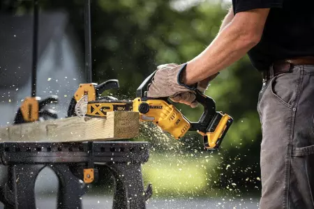 DeWalt DCMPS520N Mini piła łańcuchowa 18V XR 20cm