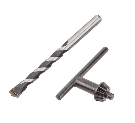 Wiertarka udarowa 550W, uchwyt kluczykowy 13 mm, obroty 0-3000 min⁻¹, walizka