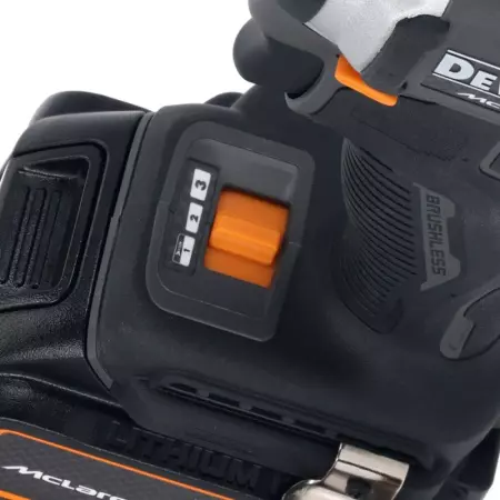 DeWalt DCF85MP2T Zakrętarka Udarowa 18V XR x McLaren F1 Team