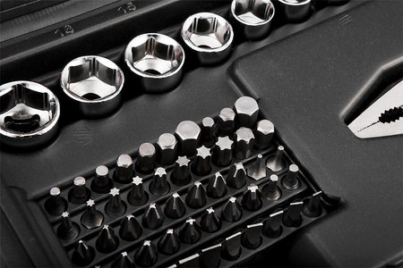 Zestaw narzędziowy 1/4", 3/8" 194 szt.