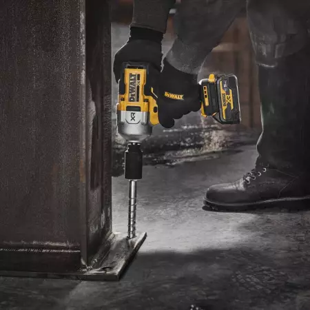 DeWalt DCF961NT Klucz Udarowy 1/2" 18V XR (1627 / 2373 Nm)