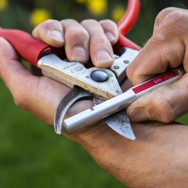 Wielofunkcyjna ostrzałka FELCO 905 Wielofunkcyjna ostrzałka FELCO 905