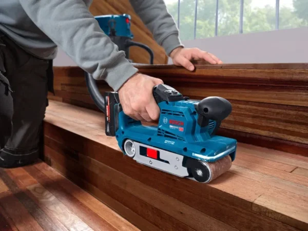 Bosch GBS 18V-75 Professional szlifierka taśmowa 75 mm 18 V (solo) Bosch GBS 18V-75 Professional szlifierka taśmowa 75 mm 18 V (solo)