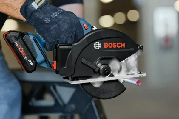 Bosch 06016B8000 pilarka tarczowa do metalu GKM 18 V-50 Bosch 06016B8000 pilarka tarczowa do metalu GKM 18 V-50