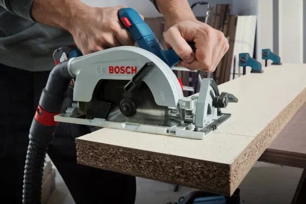 Bosch GKS 185-LI Professional pilarka tarczowa 165 mm 18 V (solo)