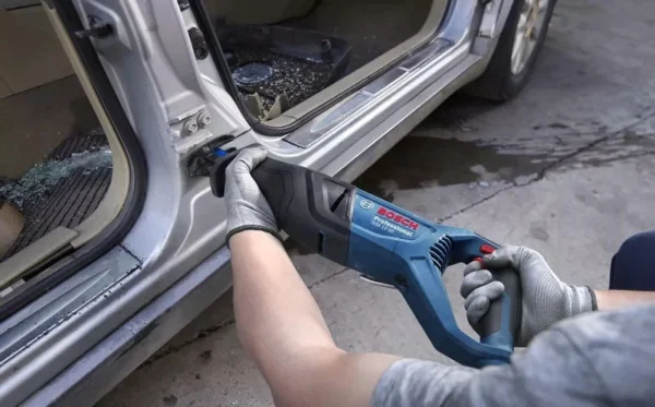 Bosch 06016C7000 pilarka szablasta piła szablasta GSA 12-30 1250 W