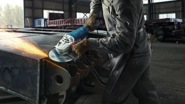 Bosch GWS 24-180 P Professional szlifierka kątowa 180 mm 2400 W