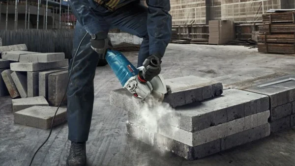 Bosch GWS 24-180 P Professional szlifierka kątowa 180 mm 2400 W