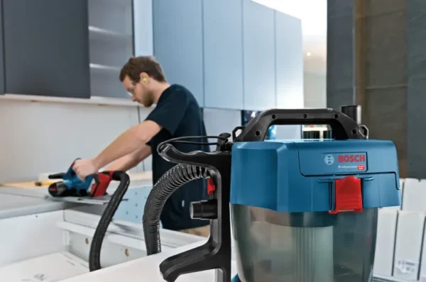 Bosch GAS 18V-10 L Professional odkurzacz akumulatorowy klasy L 10 l (solo)