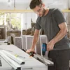 Bosch GSR 120-LI Professional wiertarko-wkrętarka 12 V 2×2,0 Ah + lampa GLI 12V-300 Bosch GSR 120-LI Professional wiertarko-wkrętarka 12 V 2×2,0 Ah + lampa GLI 12V-300