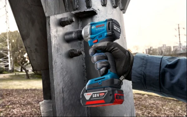 Bosch 06019M5020 klucz udarowy akumulatorowy 1/2'' GDS 18 V-350 Bosch 06019M5020 klucz udarowy akumulatorowy 1/2'' GDS 18 V-350