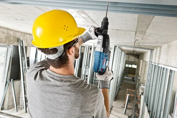 Bosch GBH 2-28 F Professional młotowiertarka SDS-plus 880 W 3,2 J z wymiennym uchwytem Bosch GBH 2-28 F Professional młotowiertarka SDS-plus 880 W 3,2 J z wymiennym uchwytem
