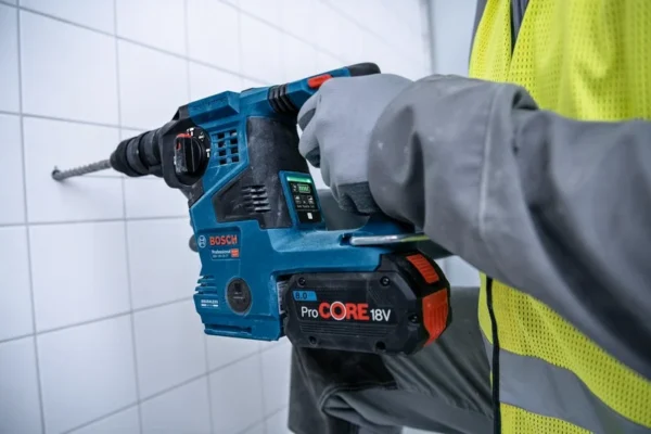 Bosch 0611921002 młotowiertarka młot udarowy obrotowy akumulatorowy SDS+ GBH 18 V-28 CF 2×8 Ah