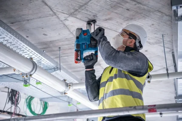 Bosch 0615A500AH zestaw combo 18 V (GSB+GWS+GBH+3×5,0 Ah+gal)