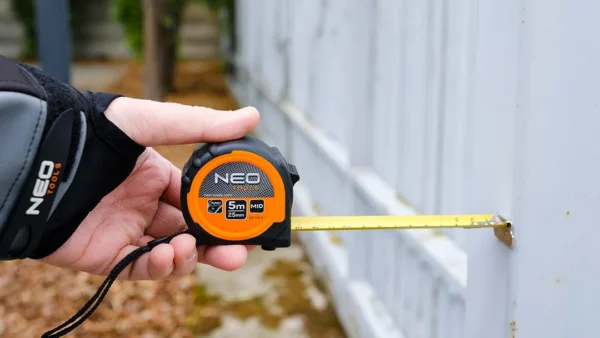 NEO TOOLS miara zwijana stalowa 5 m × 25 mm z magnesem NEO TOOLS miara zwijana stalowa 5 m × 25 mm z magnesem