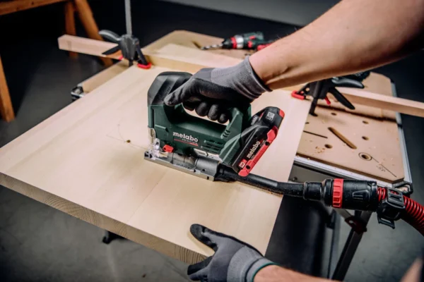 Metabo 601055840 wyrzynarka akumulatorowa STB 18 LT 130 BL