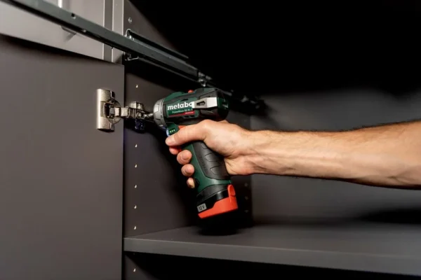Metabo PowerMaxx BS BL Q wiertarko-wkrętarka 12 V 38 Nm bezszczotkowa 2×2,0 Ah