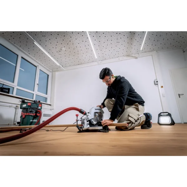 Metabo KS 216 M 610216000 ukośnica 216 mm 1350 W