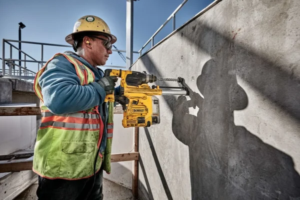 DeWALT D25333K młotowiertarka SDS-plus 950 W 3,5 J TSTAK DeWALT D25333K młotowiertarka SDS-plus 950 W 3,5 J TSTAK