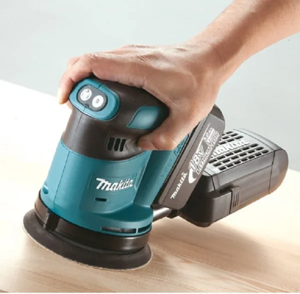 Makita DBO180RTJ szlifierka mimośrodowa AKU 18 V 2×5,0 Ah Li-ion MAKPAC