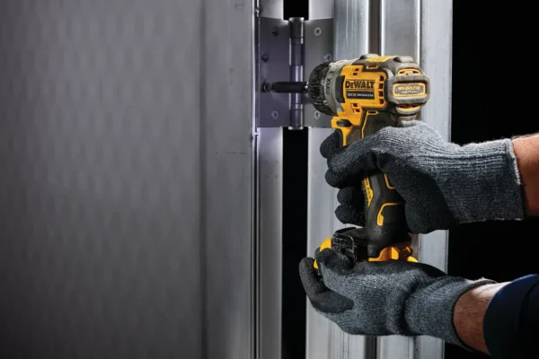 DEWALT DCF601N wkrętarka 12 V 8 Nm 1/4" BL
