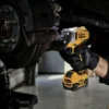 DEWALT DCF901P1 klucz udarowy 1/2" 12 V 340 Nm 1×5,0 Ah