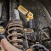DeWALT DCL050 lampa przegubowa LED 18 V XR 250–450 lm (solo)