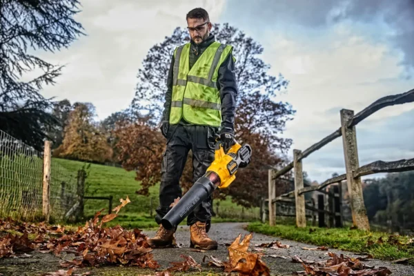 DEWALT DCMBA572X1 dmuchawa 54 V 1×9,0 / 3,0 Ah FLEXVOLT DEWALT DCMBA572X1 dmuchawa 54 V 1×9,0 / 3,0 Ah FLEXVOLT