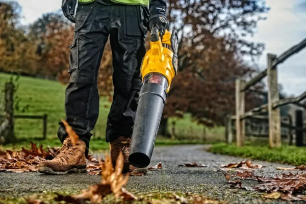 DEWALT DCMBA572X1 dmuchawa 54 V 1×9,0 / 3,0 Ah FLEXVOLT DEWALT DCMBA572X1 dmuchawa 54 V 1×9,0 / 3,0 Ah FLEXVOLT
