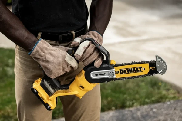 DEWALT DCMPS520P1 piła łańcuchowa 18 V 20 cm 1×5,0 Ah