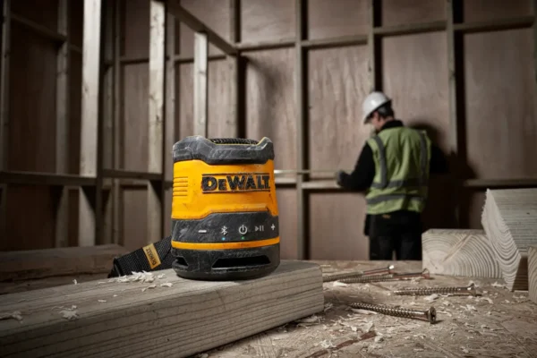 DEWALT DCR009 głośnik bt USB DEWALT DCR009 głośnik bt USB