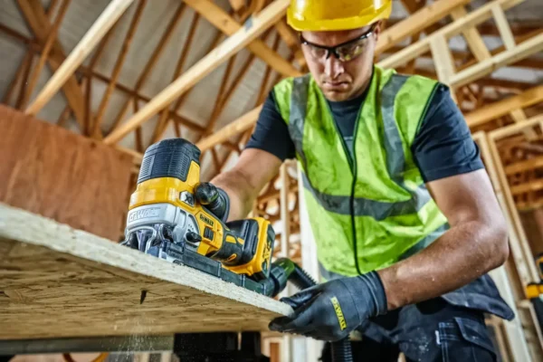 DEWALT DCS335N wyrzynarka 18 V