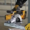 DEWALT DCS373N pilarka tarczowa do metalu 18 V 140/43 mm