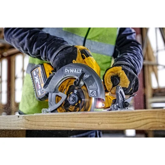 DEWALT DCS578NT pilarka tarczowa akumulatorowa 190 mm XR 54 V t-stak
