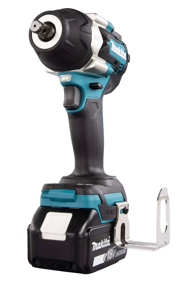 Makita DTW700RTJ klucz udarowy akumulatorowy 1 / 2'' 700 Nm 18 V LTX 2×5,0 Ah