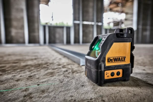 DeWALT DW088CG laser krzyżowy zielony samopoziomujący 20 m