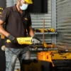 DEWALT DWE492-QS szlifierka kątowa 230 mm 2200 W
