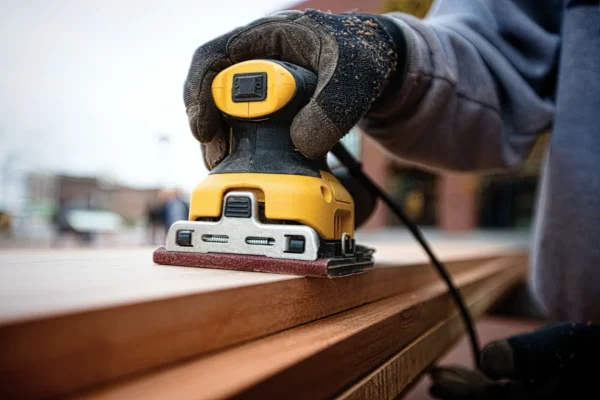 DEWALT DWE6411-QS szlifierka oscylacyjna 1/4 arkusza 230 W DEWALT DWE6411-QS szlifierka oscylacyjna 1/4 arkusza 230 W